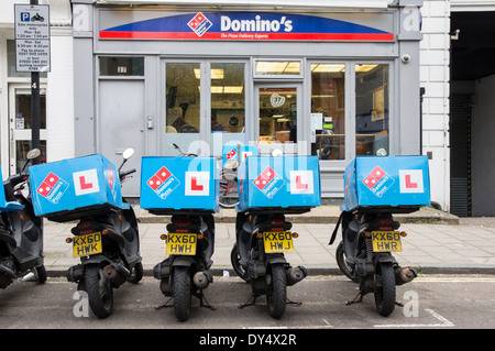 Dominos Pizza Shop in London England Vereinigtes Königreich Großbritannien Stockfoto