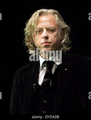 Antwerpen, Belgien. 15. Oktober 2007. Irische Musiker Sir Bob Geldof kommt für einen Gala-Abend in der viertägigen internationalen Diamant Congressorganised an der Antwerp World Diamond Center in Antwerpen, Belgien, 15. Oktober 2007. Foto: RoyalPress () / Dpa/Alamy Live News Stockfoto