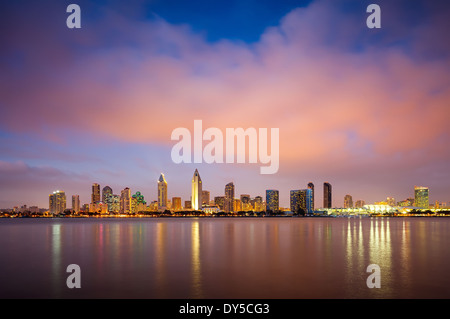 San Diego in der Nacht Stockfoto