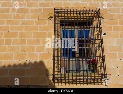 Javea Sant Bertomeu Kirchenfenster Detail in Alicante Spanien Stockfoto