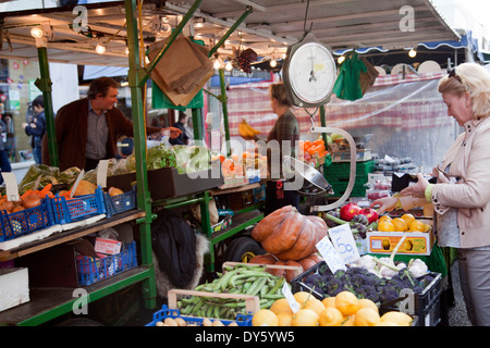 Der Portobello Market - London W11 - UK Stockfoto