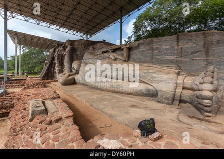 Liegender Buddha, Gal Vihara, Polonnaruwa, UNESCO World Heritage Site, Sri Lanka, Asien Stockfoto