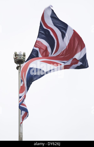 Britischen Union Jack Flagge auf eine Fahnenstange Stockfoto