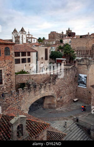 Arco De La Estrella, Caceres, UNESCO-Weltkulturerbe, Extremadura, Spanien, Europa Stockfoto