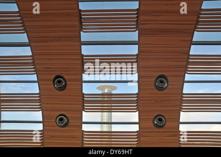 Innenraum des terminal 3 Roissy Charles-de-Gaulle Flughafen Paris Frankreich Stockfoto