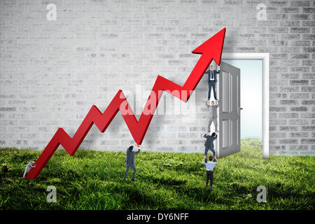 Zusammengesetztes Bild Business Teams mit Pfeil nach oben Stockfoto