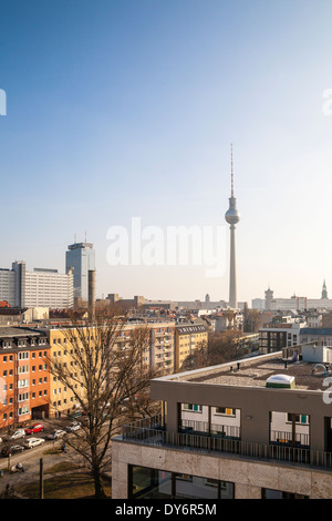 Blick zum Fernsehturm, Berlin, Deutschland Stockfoto