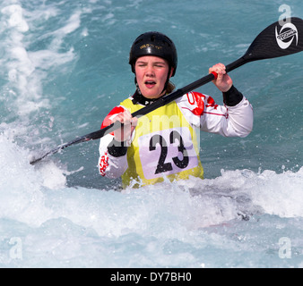 Emma Kirkbright, Halbfinale K1 Frauen GB Kanu Slalom 2014 Auswahl Studien Lee Valley White Water Centre, London, UK Stockfoto