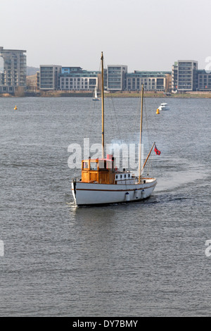 Dampf-Start, Bucht von Cardiff, Cardiff, Wales Stockfoto