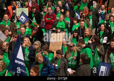 MANCHESTER, England. Lehrer zu inszenieren einen Eintägiger Streik. Stockfoto