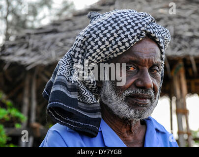 Älterer Mann mit Kopftuch, Porträt, Kerala, Südindien, Indien Stockfoto