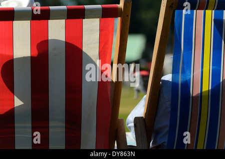 Zuschauer bei einem Cricket-spiel. Horntye Park, Hastings, East Sussex, England, Großbritannien Stockfoto