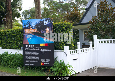 Australische Immobilien für Verkauf Auktion in Avalon auf der Nordküste von Sydney Strände verkauft, Australien Stockfoto