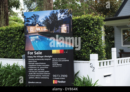 australische Wohn-Immobilien Verkauf/verkauft/versteigert in Avalon auf Nordstrände von Sydney, Australien Stockfoto