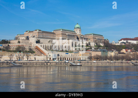 Budaer Burg am Ufer der Donau in Budapest Ungarn. Stockfoto