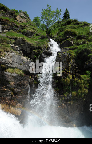 Schweiz, Ticino, Ritomsee, Piora, Wasserfall, Felsen, Klippe, Stockfoto