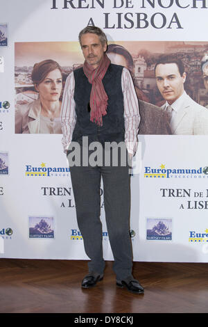 Madrid, Spanien. 9. April 2014. Schauspieler JEREMY IRONS während der Fototermin für "Nachtzug nach Lissabon" in Madrid. Bildnachweis: Oscar Gonzalez/NurPhoto/ZUMAPRESS.com/Alamy Live-Nachrichten Stockfoto
