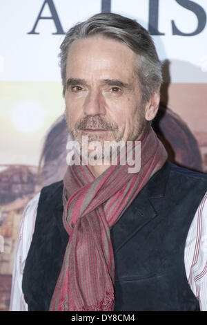 Madrid, Spanien. 9. April 2014. Schauspieler JEREMY IRONS während der Fototermin für "Nachtzug nach Lissabon" in Madrid. Bildnachweis: Oscar Gonzalez/NurPhoto/ZUMAPRESS.com/Alamy Live-Nachrichten Stockfoto