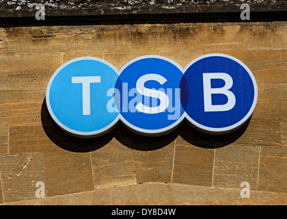 TSB-Schild an Wand der Bank, Burford, Oxfordshire, Vereinigtes Königreich Stockfoto