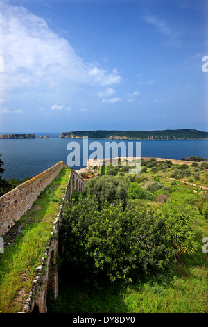 Niokastro (bedeutet "neue Burg") bewacht den Eingang der Navarino Bucht, Peloponnes, Griechenland, Messenien, Pylos ("Navarino"). Stockfoto