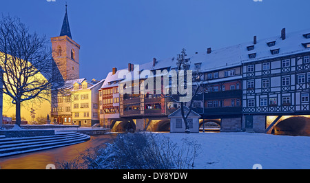 Krämerbruecke Brücke mit St Giles Kirche, Erfurt, Deutschland Stockfoto