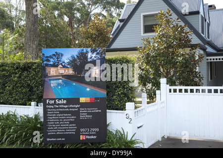 australische Wohn-Immobilien Verkauf/verkauft/versteigert in Avalon auf Nordstrände von Sydney, Australien Stockfoto