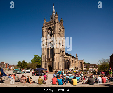 Großbritannien, England, Norfolk, Norwich, 1950er Jahre Oldtimer Anzeige außerhalb der Forum Stockfoto