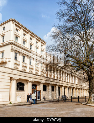 Die ICA-Galerie, Institute of Contemporary Arts in Nash Haus das ist Teil des Carlton House Terrace auf der Mall, London, UK Stockfoto