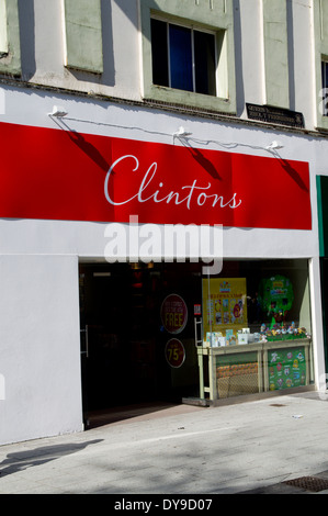 Clintons Card Shop, Queen Street, Cardiff, Wales. Stockfoto