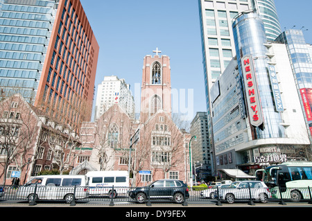 Die Moore-Gedächtnis-Kirche, heute bekannt als Mu'en Kirche bei 316 Xizang Zhong Lu, Huangpu District in Shanghai, China Stockfoto