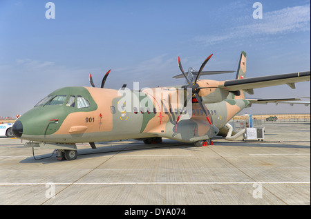 CASA/IPTN CN-235 im Display während der Dubai Airshow 2013, Vereinigte Arabische Emirate Stockfoto