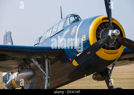 Grumman TBM-3E Avenger-Torpedobomber, "Charlie es Heavy", auf der Flying Legends Airshow, Imperial War Museum Duxford Stockfoto