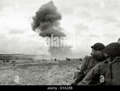 WW II historische Krieg Weltkrieg Krieg Betrieb Overlord Overlord Invasion Shell explodieren Utah Beach d-Day Juni 1944 Stockfoto