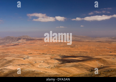 Suchen Sie Blick Aussichtspunkt Mirador Morro Velosa Valle de Santa Ines Betancuria Fuerteventura Kanaren Spanien Europa overvi Stockfoto