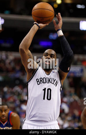 5. April 2014: Brooklyn Nets guard Marcus Thornton (10) mit der Freiwurf Versuch während der NBA-Spiel zwischen der Brooklyn Nets und die Philadelphia 76ers im Wells Fargo Center in Philadelphia, Pennsylvania. Die Netze gewann 105-101. Christopher Szagola/Cal-Sport-Medien Stockfoto