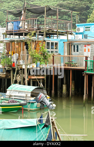 Häuser auf Stelzen In 'Tai O'Traditionelle chinesische Fischerdorf, Lantau Island, Hong Kong. Stockfoto