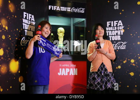 Tokio, Japan. 11. April 2014. Gesamtansicht Fußball: FIFA World Cup Trophy Tour in Shibuya in Tokio, Japan. Bildnachweis: Yohei Osada/AFLO SPORT/Alamy Live-Nachrichten Stockfoto