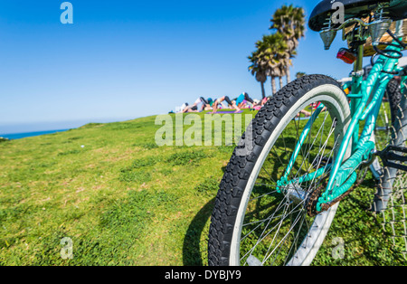 Nahaufnahme von einem Fahrradreifen. Gesetz Street Park, San Diego, California, Vereinigte Staaten von Amerika. Stockfoto