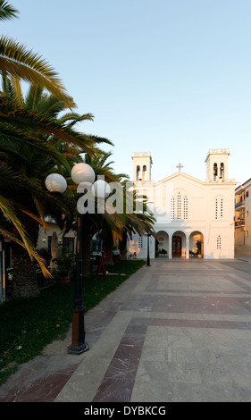 Die 1863 Kirche Agios Nikolaos, dem Schutzpatron der Seefahrer, nahe dem Hafen. Nafplio. Peloponnes. Griechenland. Stockfoto