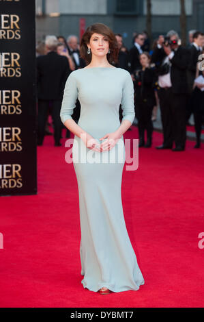 London, UK, 13. April 2014. London, UK, 13. April 2014. Schauspielerin Gemma Arterton kommt bei der Laurence Olivier Awards am Royal Opera House-Credit: Heloise/Alamy Live News Stockfoto