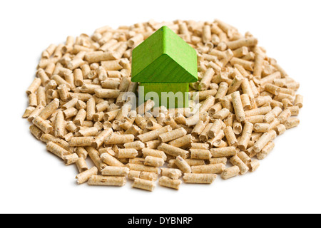 Das Konzept der ökologischen und ökonomischen Heizung. Holzpellets. Stockfoto