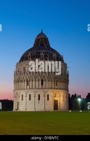 Baptisterium, Piazza dei Miracoli, Pisa, Toskana, Italien Stockfoto