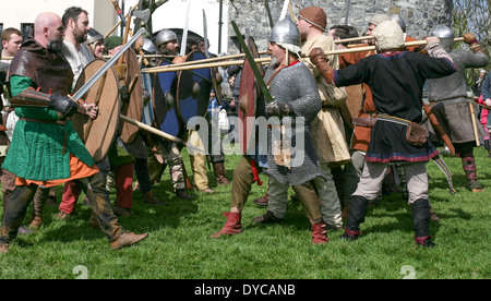 Wikinger Reenactment der Schlacht. Killaloe, Irland Stockfoto