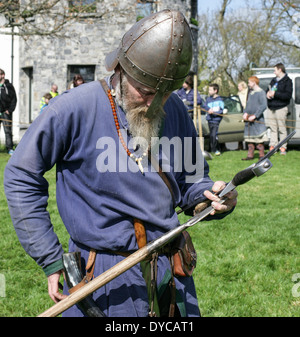 Wikinger Reenactment der Schlacht. Killaloe, Irland Stockfoto