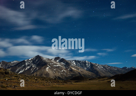 "El Rincon" Stars und Mondschein Berglandschaft, Nationalpark Perito Moreno, südlichen Anden Patagoniens, Santa Cruz, Argentinien Stockfoto