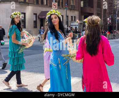 Iranisch-Amerikaner und Unterstützer bei der 11. jährlichen persischen Parade an der Madison Avenue in New York Stockfoto