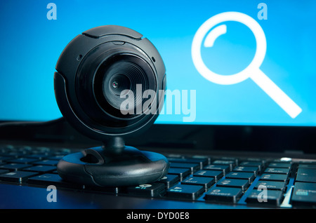 Web-Überwachungskamera. Spionage und Sicherheit im Internet Stockfoto