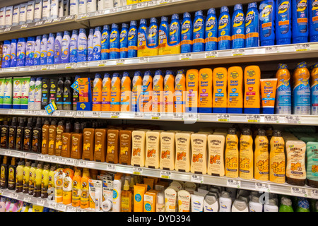 Florida Naples Publix Lebensmittelgeschäft Supermarkt, Regal Regale Verkauf, Shopping Shop Geschäfte Markt Märkte Markt Kauf Verkauf, Einzelhandel Geschäfte b Stockfoto