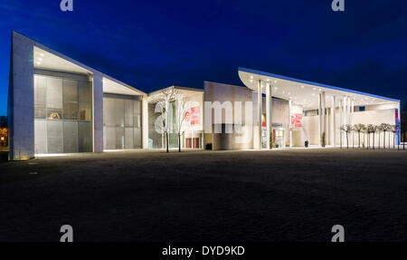 Kunstmuseum Bonn Kunstmuseum, Architekt Axel Schultes, Museumsmeile, Bonn, Nordrhein-Westfalen, Deutschland Stockfoto