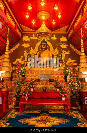 Historische bronze-Buddha im Viharn Phra Kaeo, Wat Phra Kaew, Chiang Rai, Chiang Rai Provinz, Nord-Thailand, Thailand Stockfoto